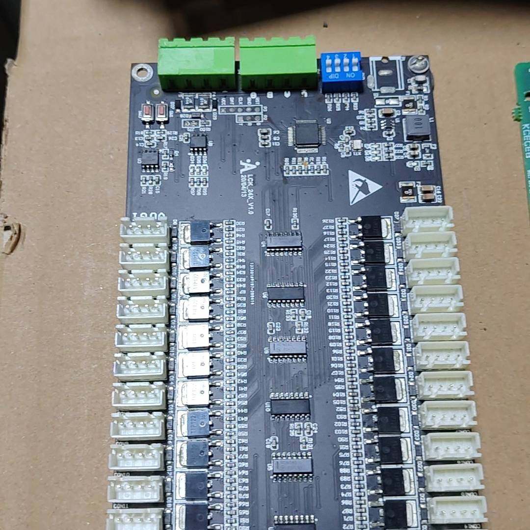 议价-LCK_24X_V1.0锁控板，24路智能锁控制板，485