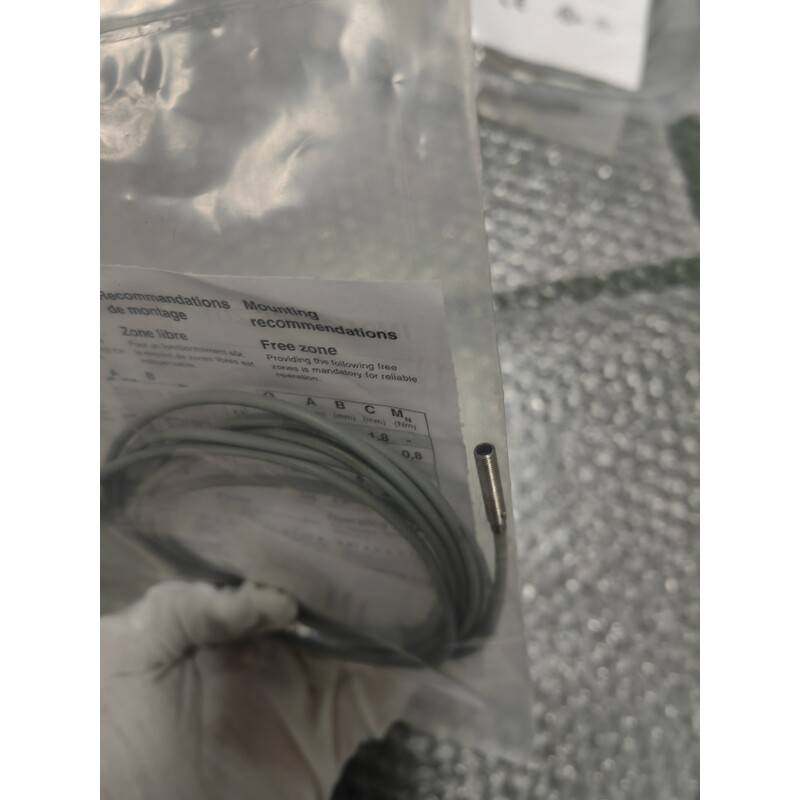 议价-全新原装SICK 施克 IM04-0B6PS-ZU1 实物拍摄