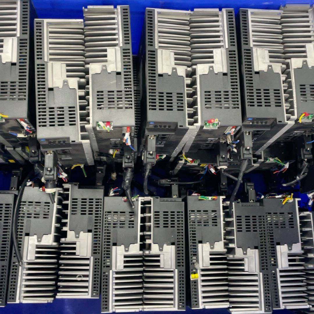 议价-富士伺服驱动器RYH751F6-VV2，拆机成色漂