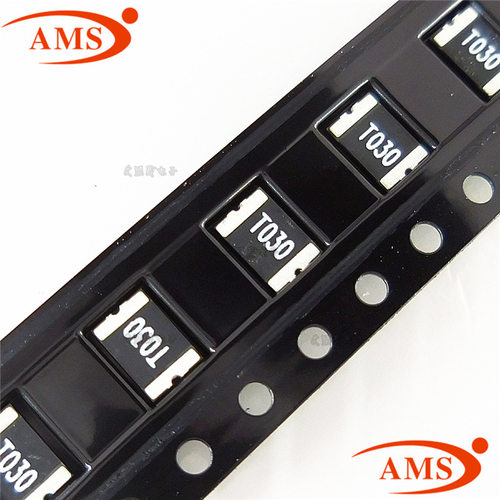 SMD1812P030TF 0.3A 丝印：T030 贴片自恢复保险丝 全新现货