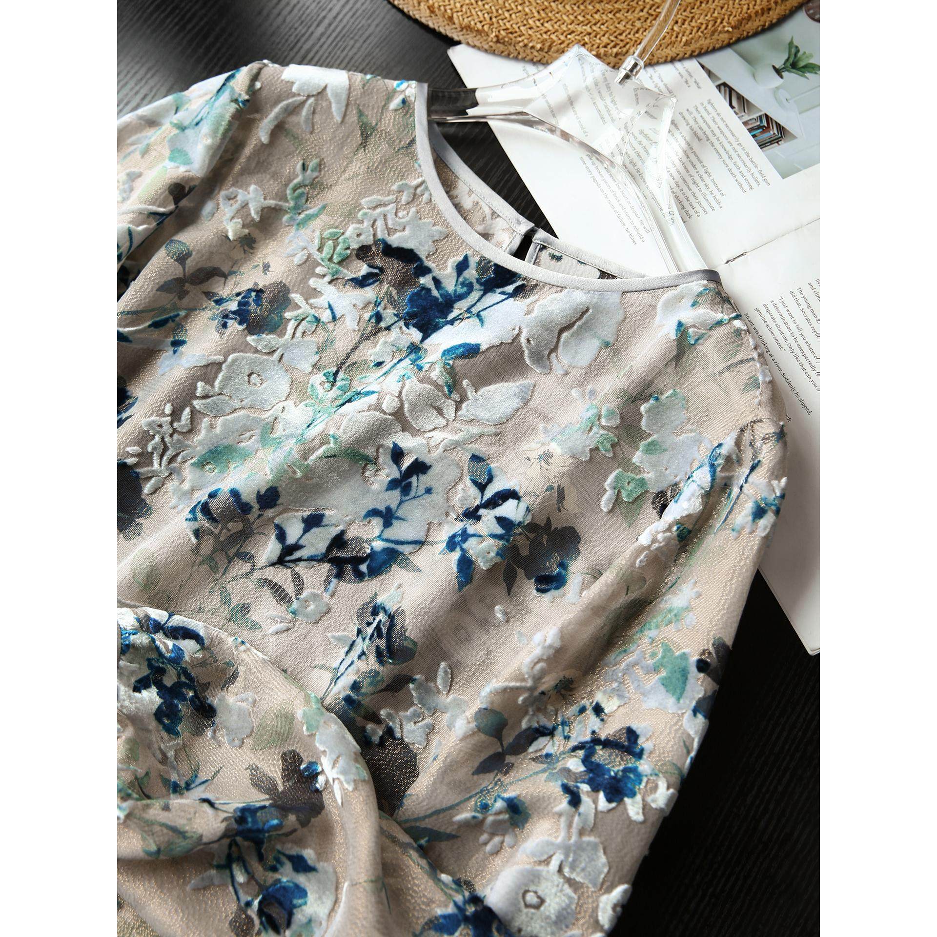 落花弦外雨金线丝绒烂花真丝小衫重工宽松圆领罩衫上衣女新款