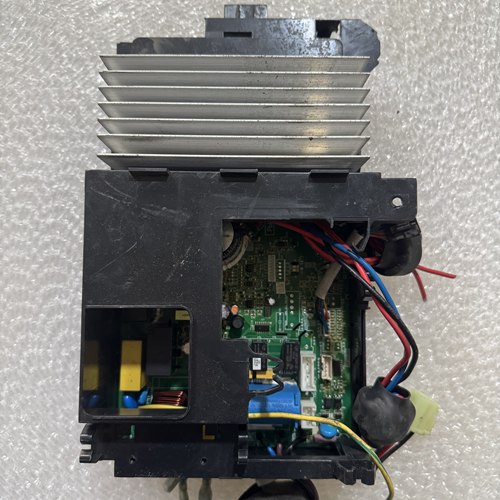扬子变频空调主板C070900650-DA