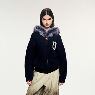 「魔法花园」飞鸟LOGO毛绒领拉链毛开衫 新款 乌丫2025冬季 UOOYAA