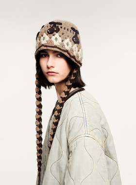 UOOYAA/乌丫2025冬季新款动感樱桃手钩复古渔夫帽