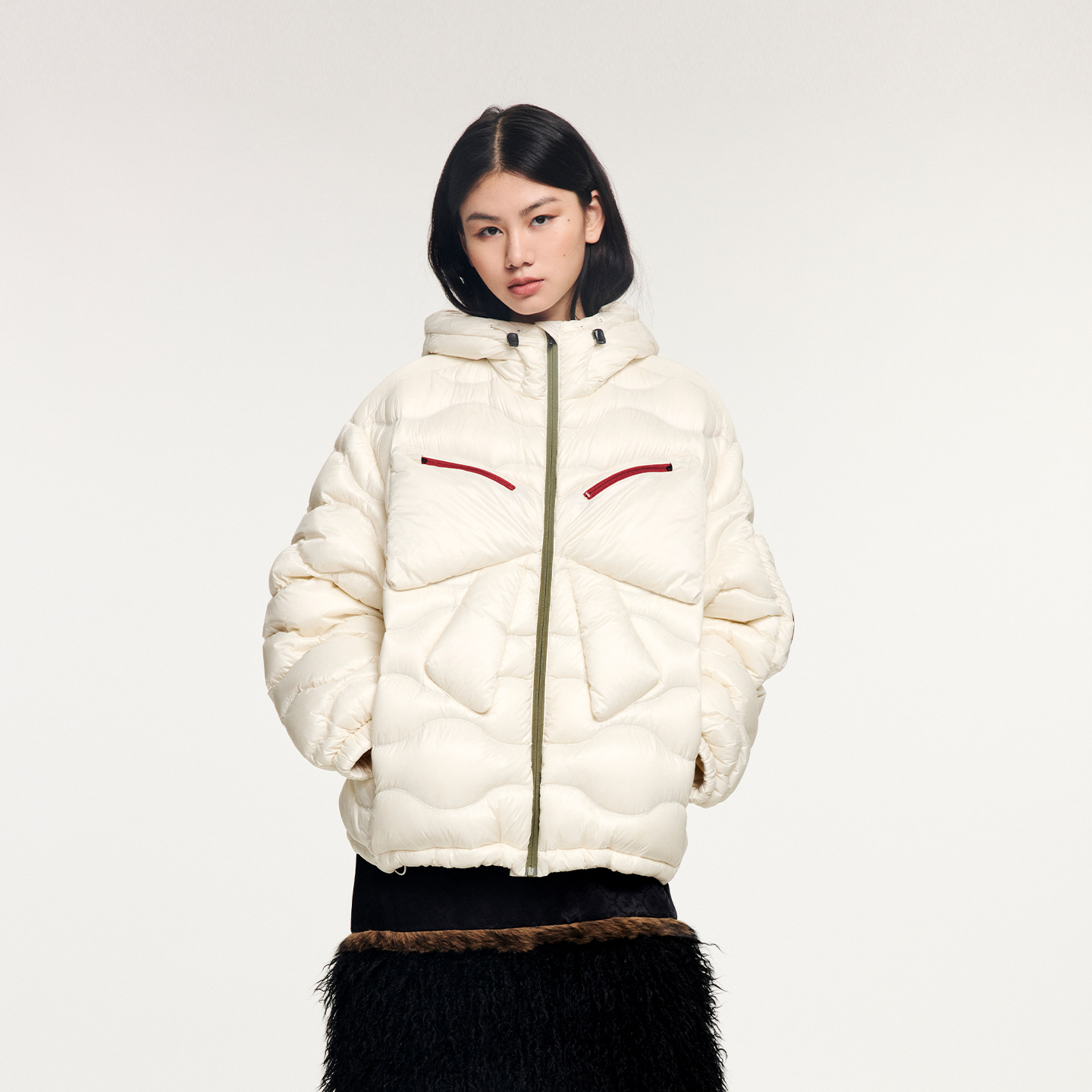 经典蝴蝶结户外鹅绒羽绒服