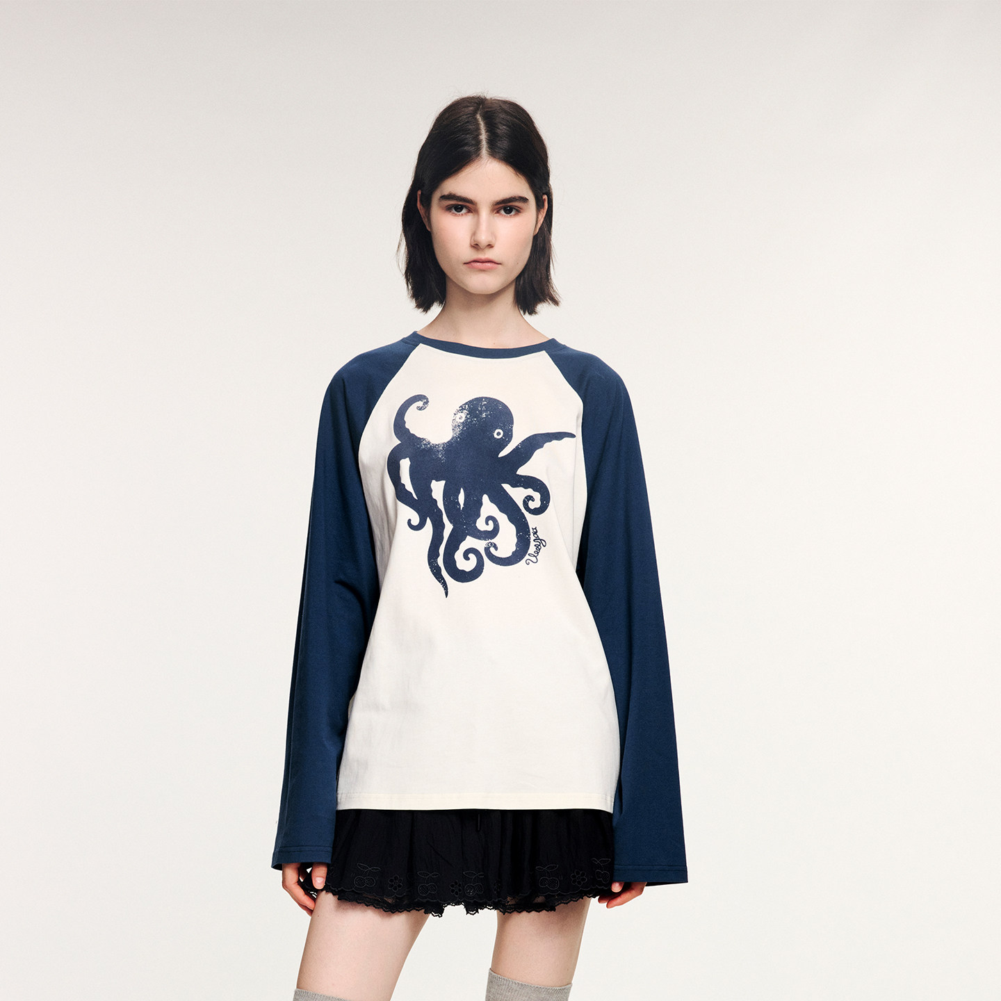 UOOYAA/乌丫2025冬季新款「奇幻海底」章鱼插肩袖T恤,女装/女士精品,T恤,淘宝优惠券,粉丝福利购,淘宝优惠卷