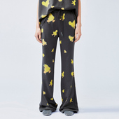 乌丫2025春季 新款 UOOYAA 鸭微喇裤