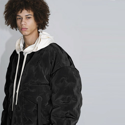 大廓形无领金属质感保暖外套