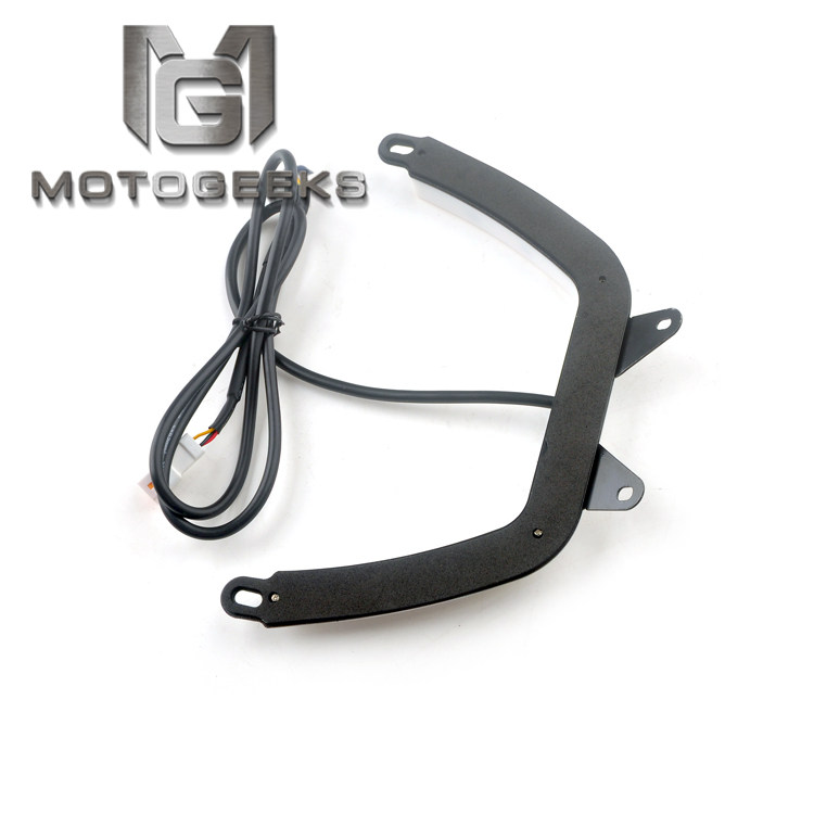 适用 凯旋BOBBER 改装 尾灯 转向一体灯 LED灯 全灯防水 无损安装