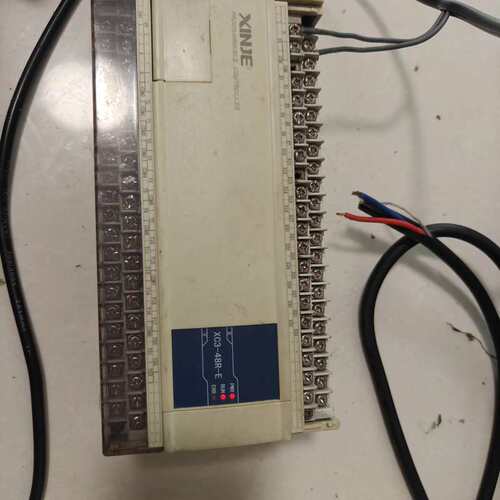 议价信捷PLC XC3-48R-E主机，，成色一般，可维修