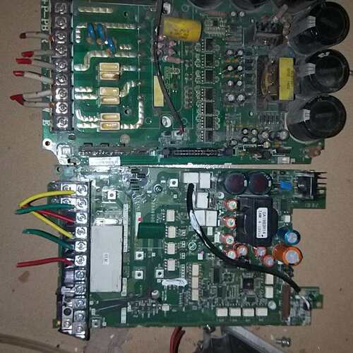 议价变频器驱动板bc186a690g55 7mbr10ug1可维修