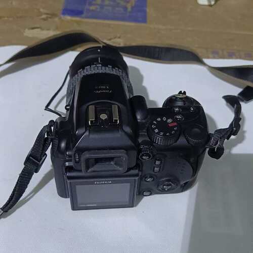 议价s9600，目前开不了机 裸机一台 开不了机 配件可维修