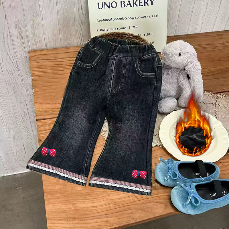 儿童牛仔裤加绒宝宝裤子女童微喇裤女2025新款加厚裤子冬装保暖