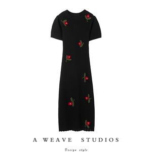 生动而浪漫~立体玫瑰花纯羊绒针织连衣裙法式泡泡袖新中式裙子女