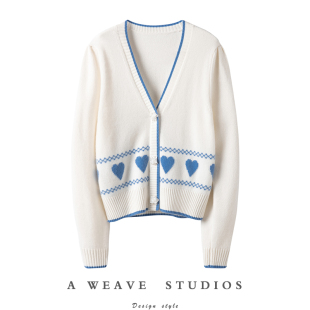 外套 女纯羊绒毛衣V领针织开衫 温暖再出炉 拼色爱心提花羊绒开衫