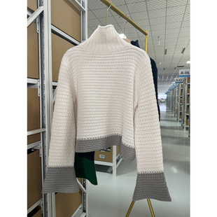 出其不意的惊喜~100山羊绒立体珍藏版意大利肌理高龄喇叭针织上衣