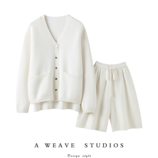 版型真棒！加厚V领羊绒开衫女纯羊绒针织外套短裤休闲五分裤套装