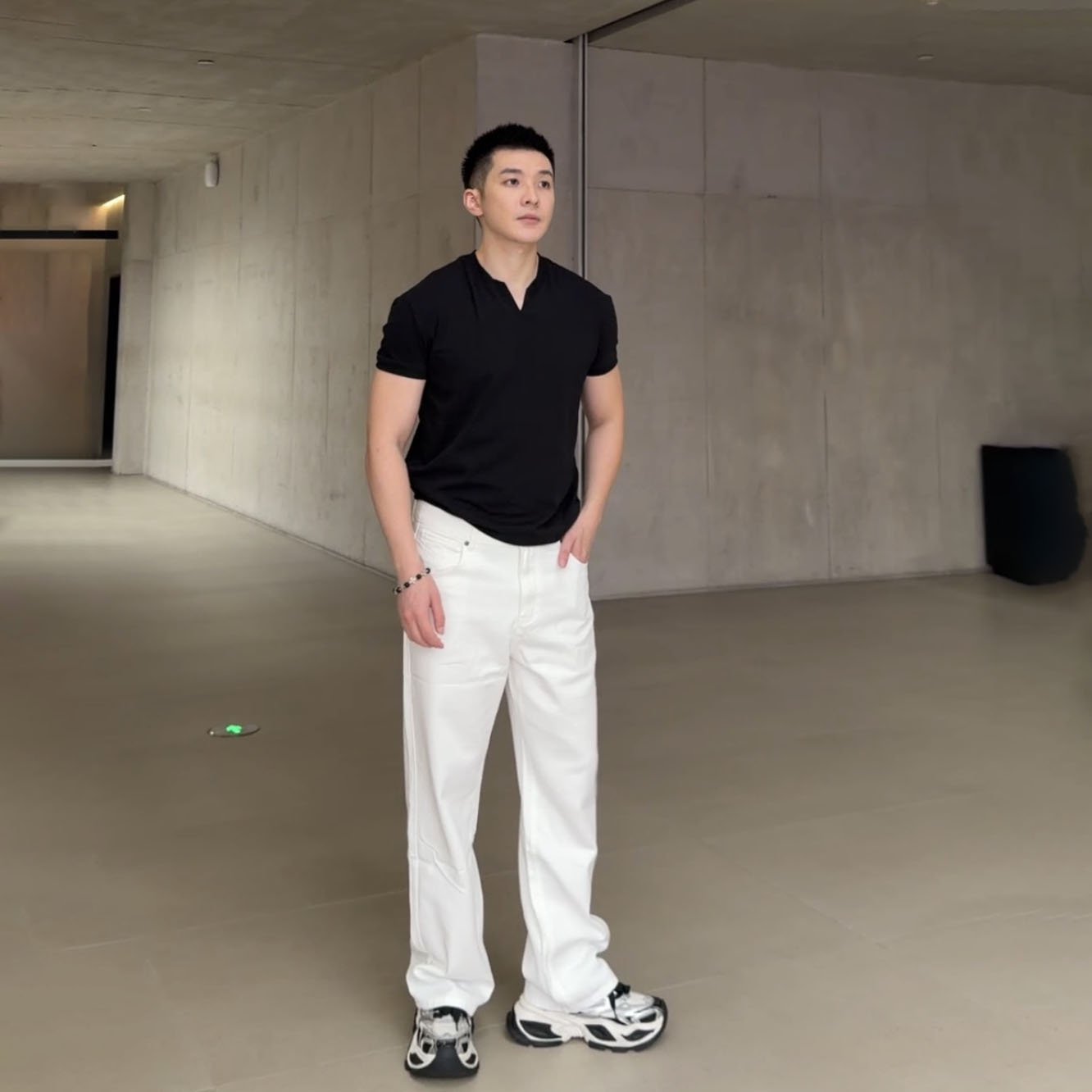 2026秋季新品老钱三色赛络纺直筒宽松显瘦休闲裤男百搭纯直筒裤