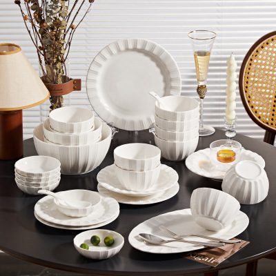 White minimalist high-end underglaze color ceramic rice bow
