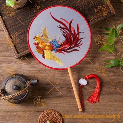 Antique style double-sided embroidery fan imitating silk se