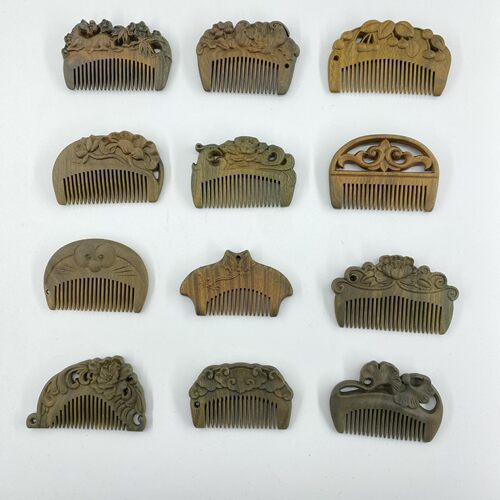 Green Sandalwood 8cm Pocket Comb Carved Flower Girl Compact