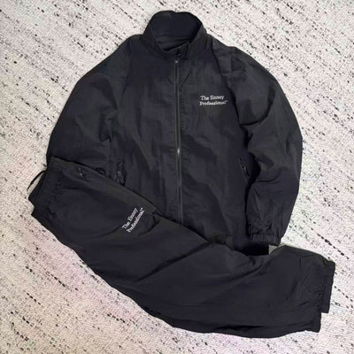 The Ennoy 户外运动防风外套日系极简夹克防水透气教练冲锋衣套装