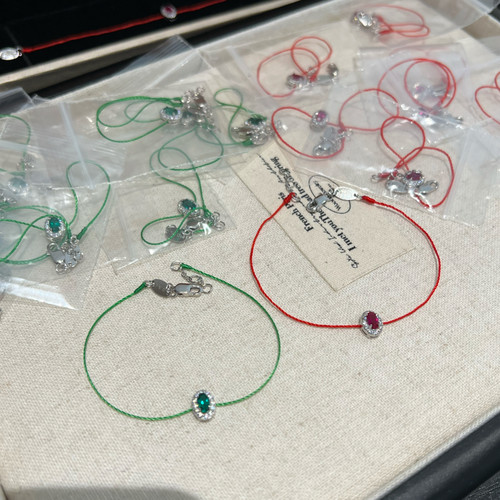 培育红宝石红绳围镶钻石手链