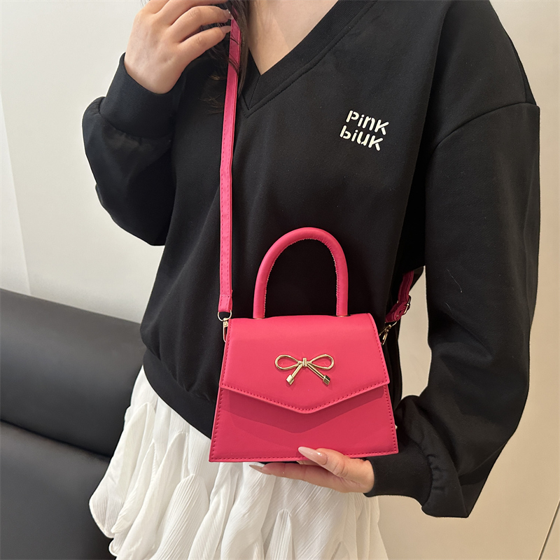 百搭时尚小方包蝴蝶结斜跨包