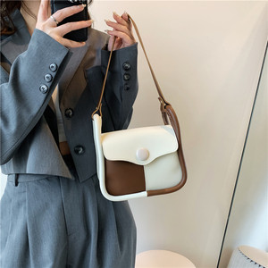 小众设计拼色腋下包女2023新款ins高级质感小方包时尚单肩斜挎包