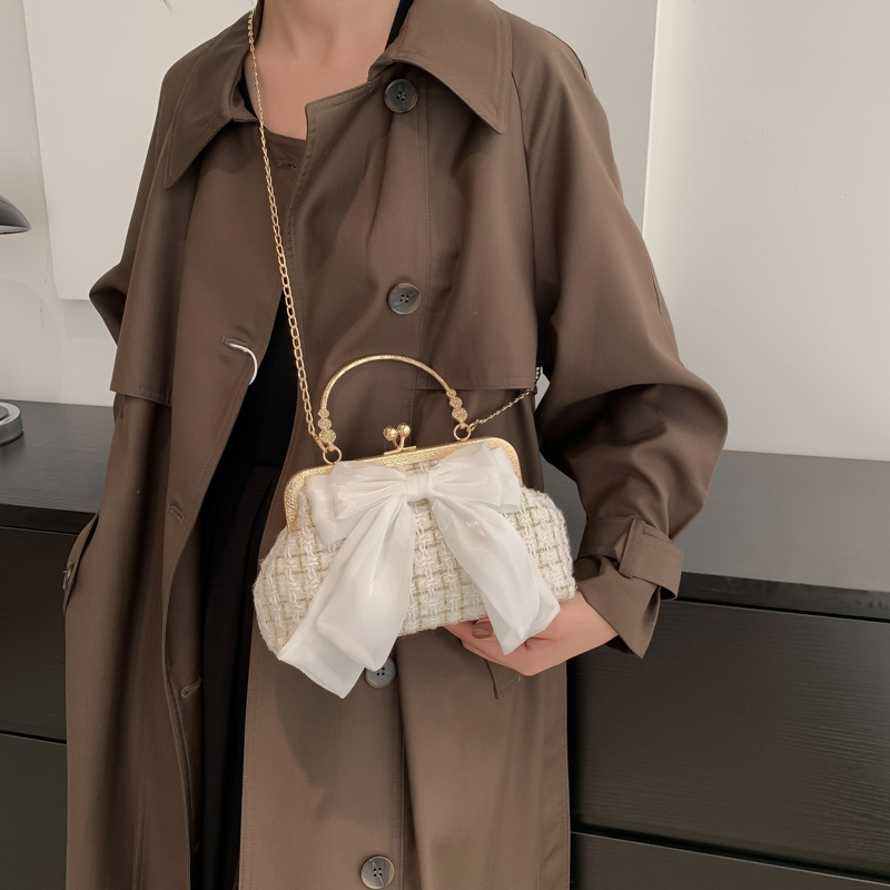 夏季蝴蝶结包包女2025新款时尚休闲女包简约单肩包百搭斜挎链条包