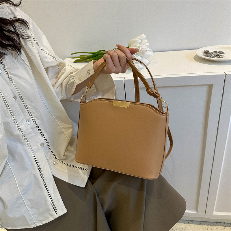 琳兰雅贝壳包水桶包女包