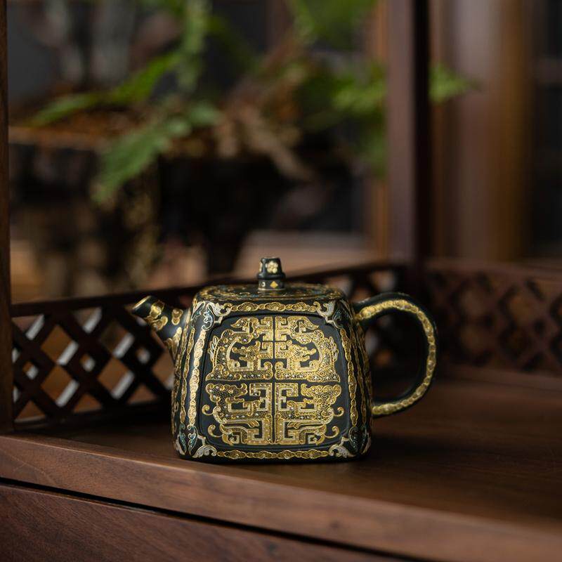 王涛&溢珍堂 饕餮汉铎 碧玉砂/黄金 185cc 家用紫砂壶泡茶茶壶