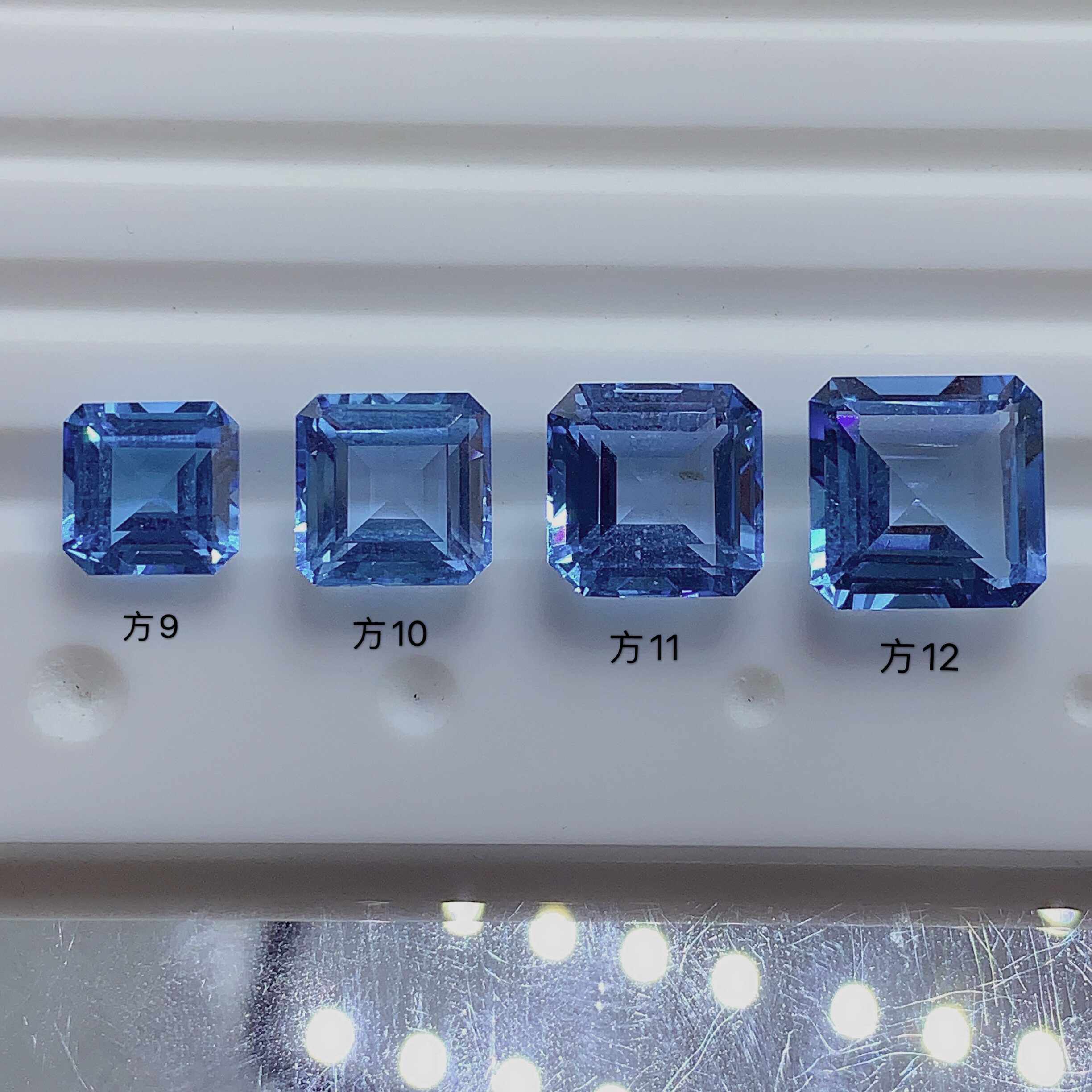 天然瑞士蓝阿斯切托帕石方形  方9mm-方12mm可镶嵌戒指吊坠耳钉