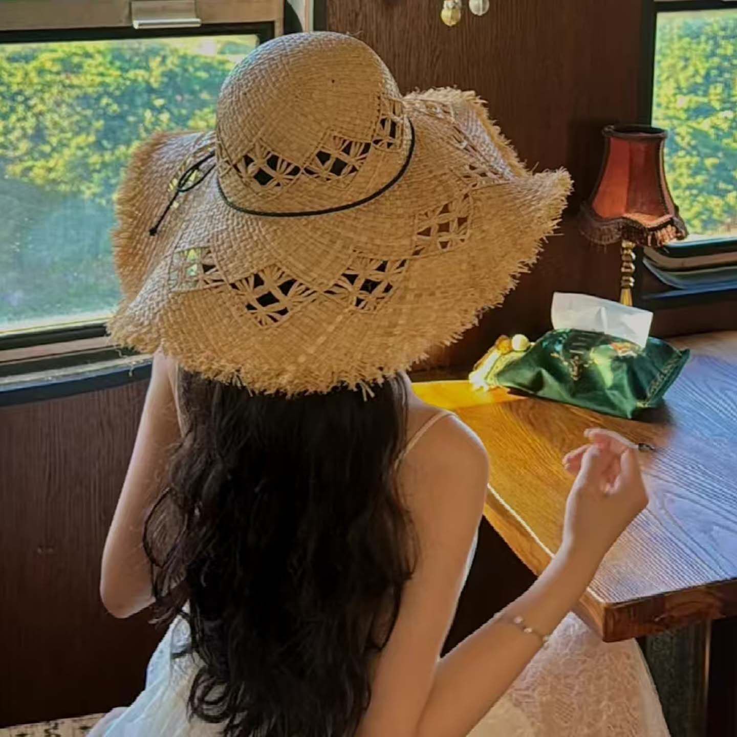 天然拉菲草遮阳帽女防晒草帽超大帽檐度假风沙滩海边帽子拍照夏天