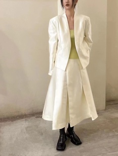 设计师品牌yp珠光高级感V领西装2023