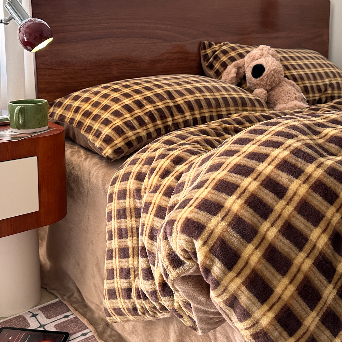 2025新款中古风复古格牛奶绒四件套加厚保暖双人床上用品三件套