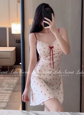 2025爆款新品睡衣新款吊带睡裙法式甜美纯欲风少女胸垫