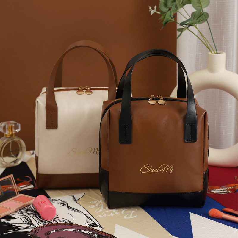 化妆包女大容量2024新款高端便携式护肤品收纳旅行洗漱袋女士手提