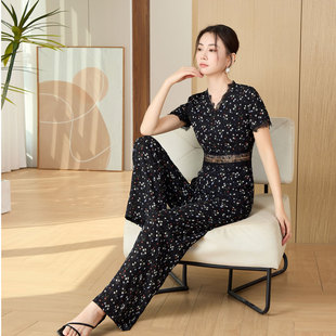 2026新款女夏V领短袖蕾丝拼接收腰修身显瘦阔腿连体长裤