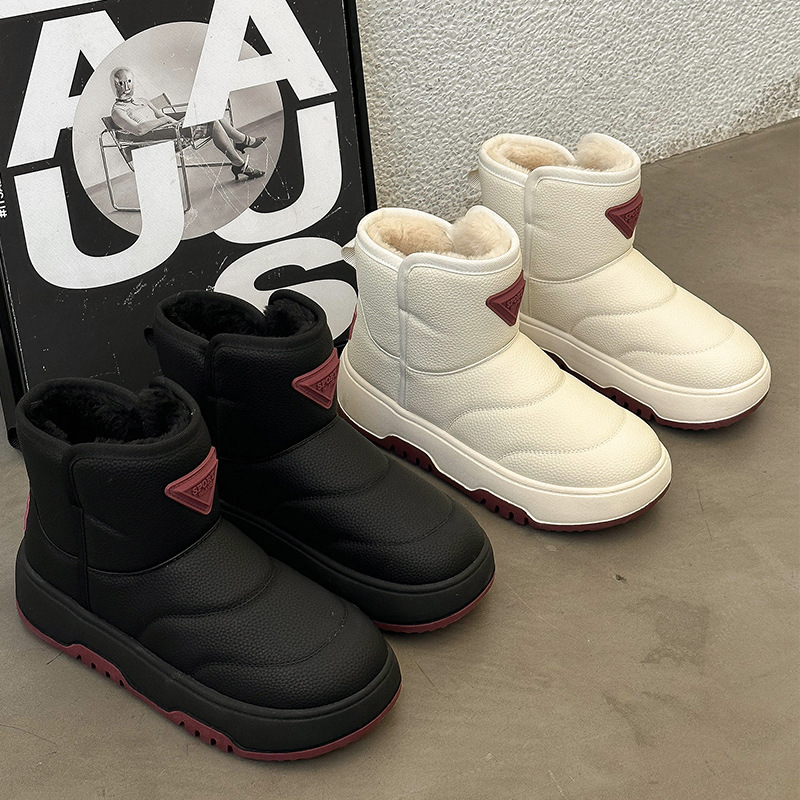 防滑防水雪地靴女2025新款三角标