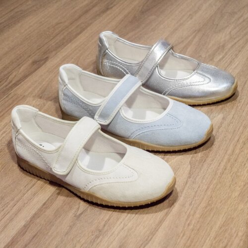 其乐Clarks Meridor Jane玛丽珍女生薄底鞋
