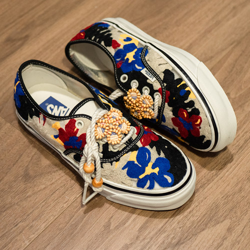 Vans Premium Authentic彩色小花复古圆珠男女情侣板鞋帆布鞋