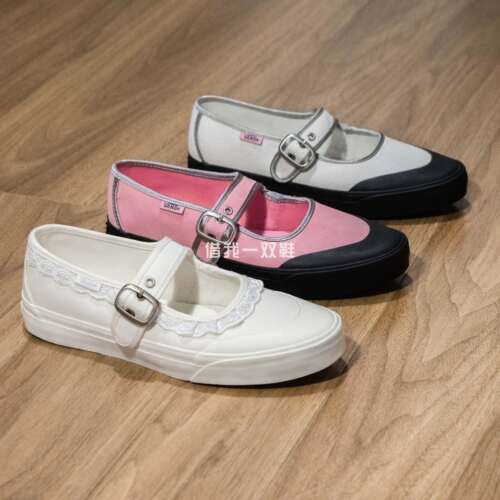 Vans白色蕾丝边玛丽珍