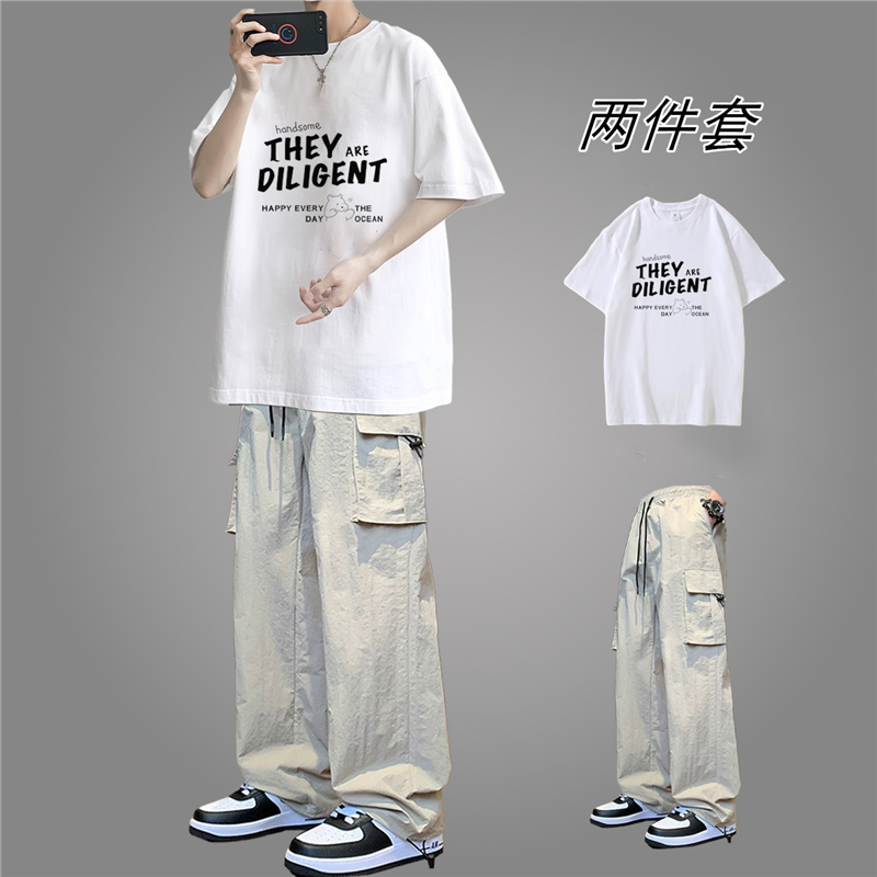 男孩时髦青少年潮流衣服帅