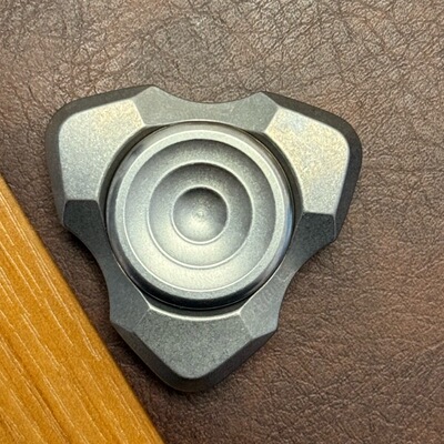 FK心房gen2不锈钢指尖陀螺手感攻速成人解压玩具金属手把件