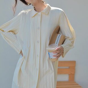 Issey Miyake/三宅一生 褶皱显瘦中长款外套宽松白色连衣裙气质女