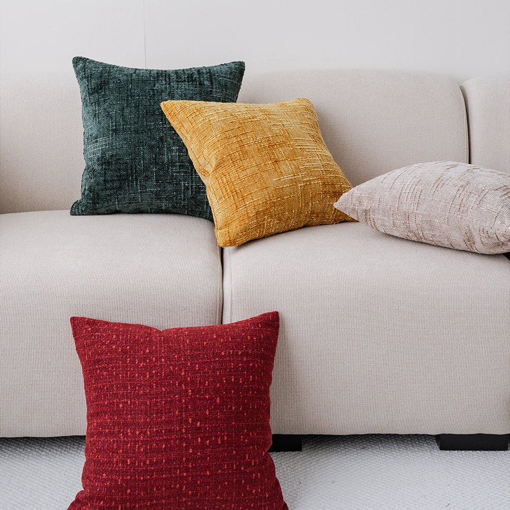 新品多巴胺色抱枕客厅沙发卧室单椅纯色雪尼尔靠垫可拆洗