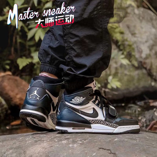 黑曜石耐克男女通用高帮篮球鞋