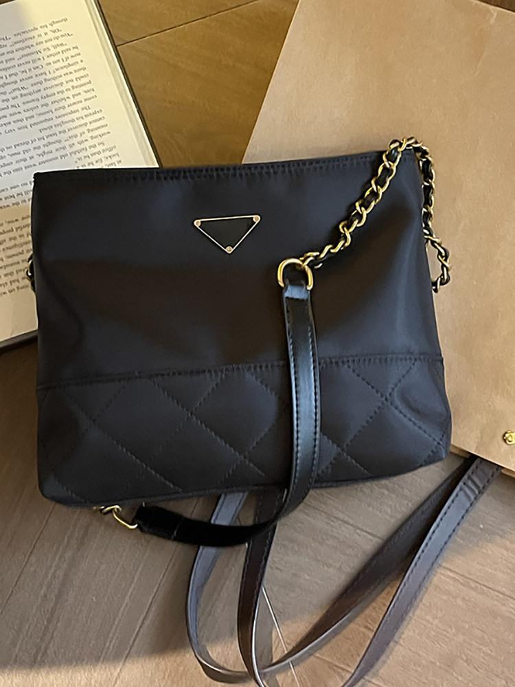 朱珠同款大容量菱格链条包