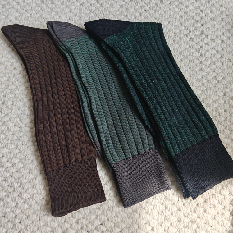 坑条男士中长筒袜春秋款